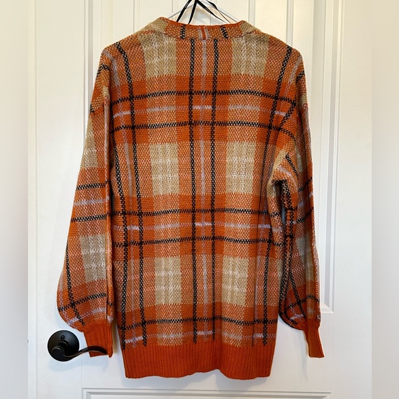 NWT, Forever 21, woman’s plaid cardigan sweater, size Small, orange plaid - Picture 2 of 3
